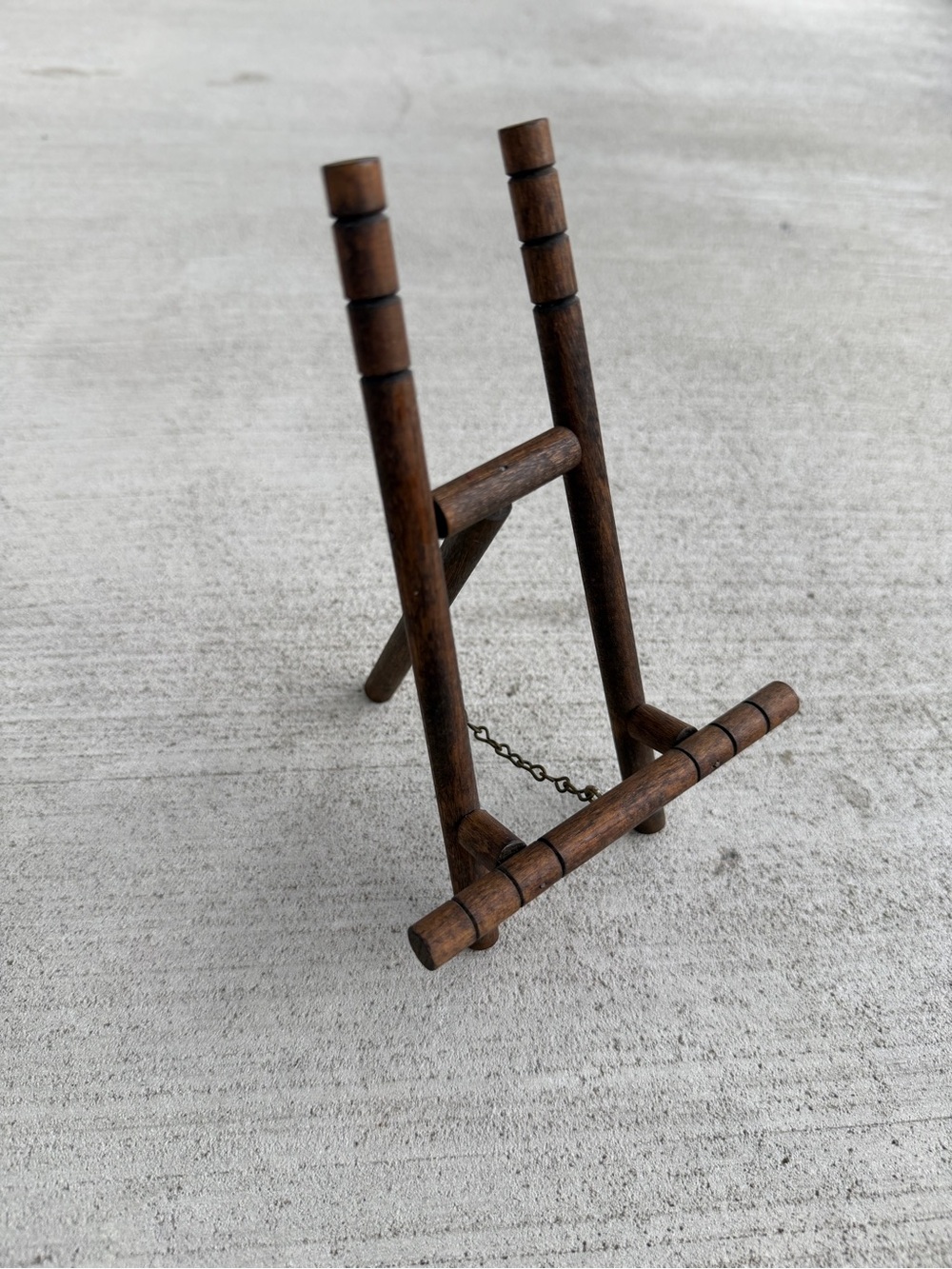 Vintage Mini Wooden Easel Display Stand Folding Tabletop Picture Frame Holder